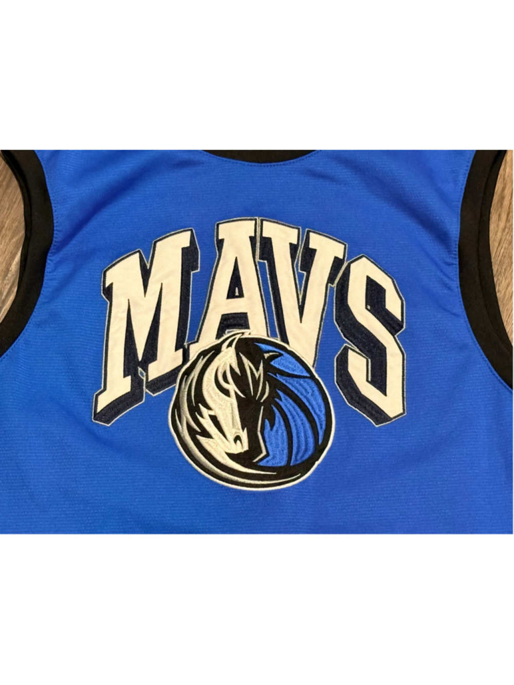 NBA Men's Dallas Mavericks LUKA DONCIC #77 Blue/Black Sleeveless Jersey Sz M - Picture 7 of 7
